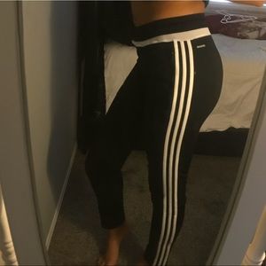 Adidas Pants !🖤